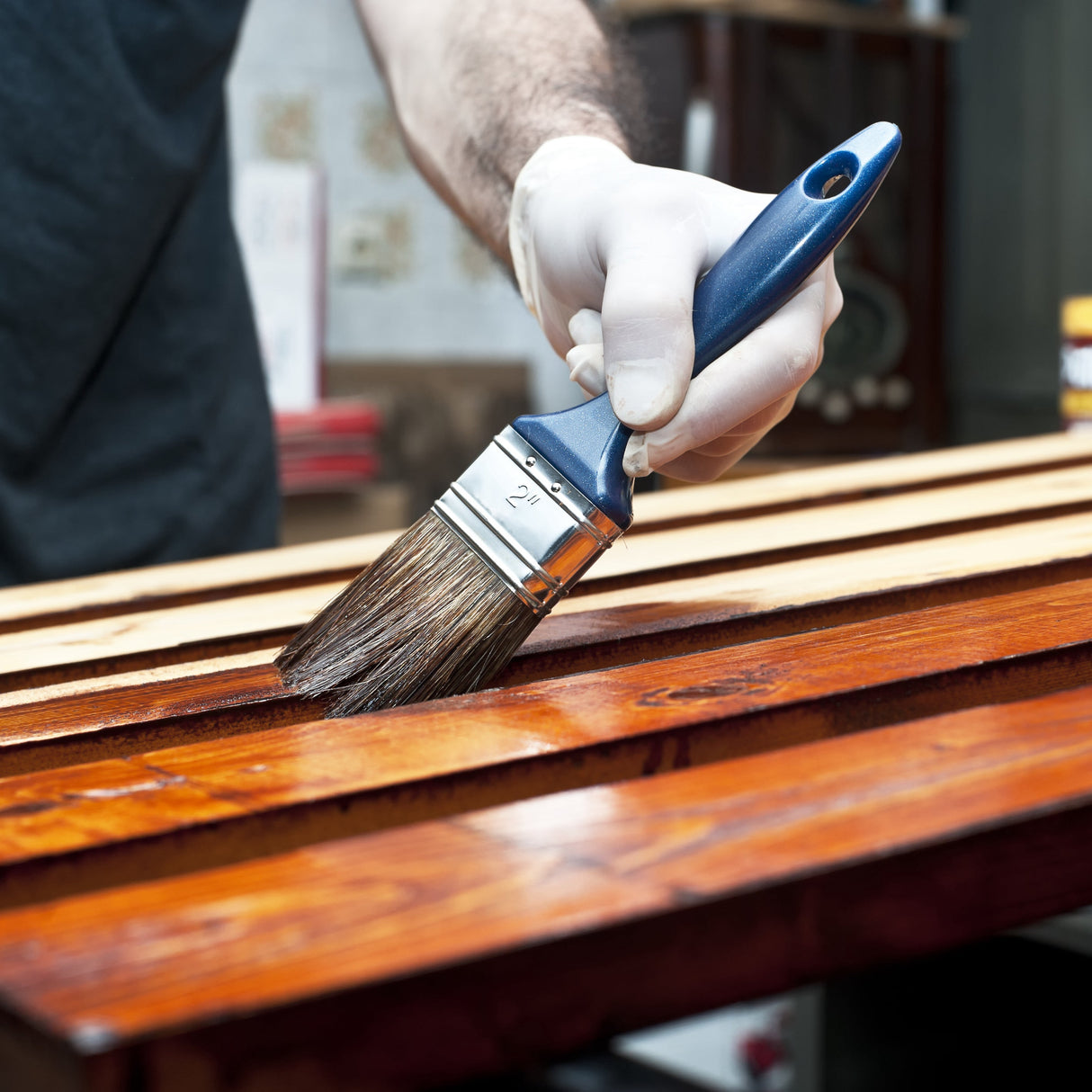 BELINKA Holzlasur: Premium Holzanstrich für Innen und Außen - Altholz 0.75 Liter - Berico Farben